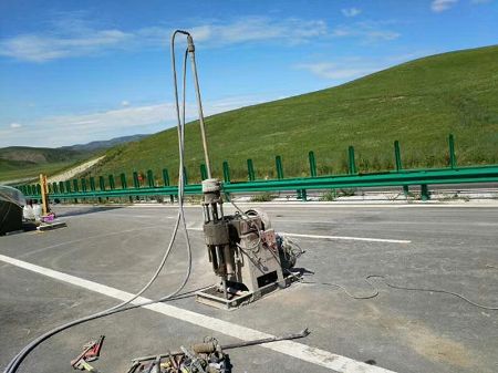 永登公路地基基础注浆加固